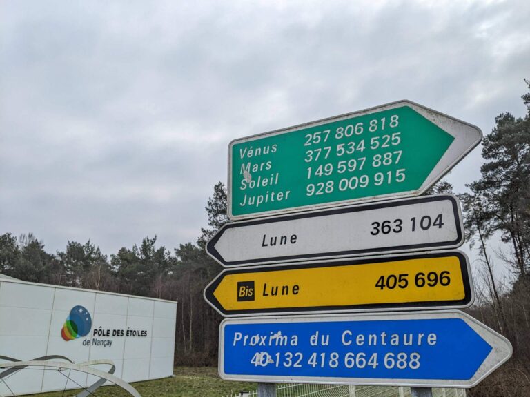 Le Pôle des étoiles de Nançay sert de fenêtre sur l'espace / Photo par Rémi Belot pour Koikispass