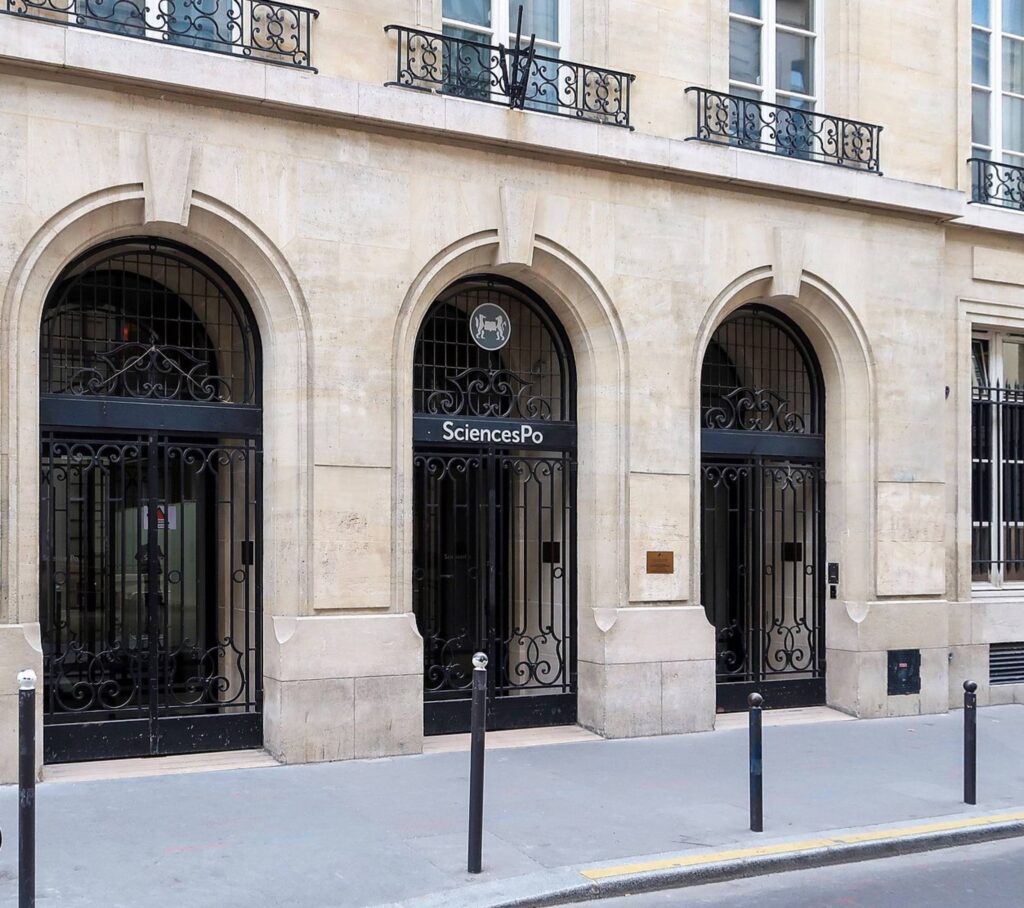 Les locaux de Sciences Po Paris / Photo par Celette (Wikimedia commons)