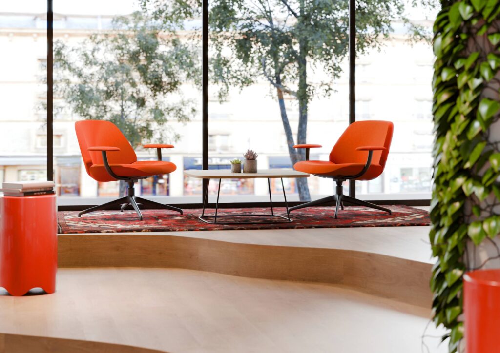 INYO Lounge par Eurosit, design Fritsch-Durisotti. Les chauffeuses Lounge, conçues et fabriquées en France, viennent compléter avec élégance la gamme d’assises INYO