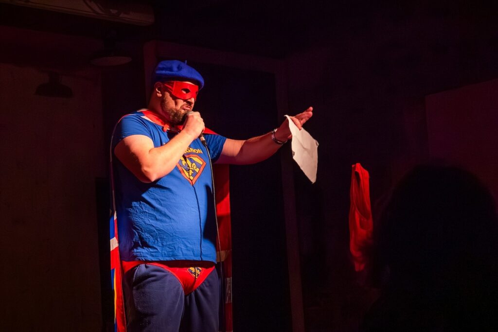 Les humoristes du Kir Comedy Club joueront à La Machine le 28 février / Photo par le Kir Comedy Club