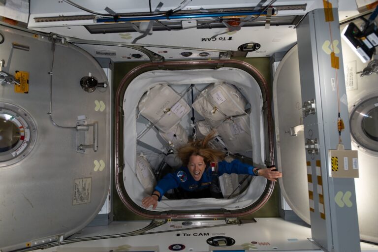 L'astronaute Sophie Adenot fera sa première sortie dans l'espace le 18 août / Photo par NASA Johnson (Creative commons - Flickr)